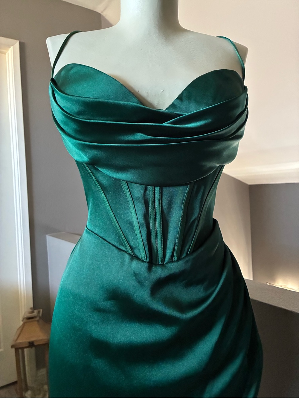 Cinderella Divine Emerald Satin Corset Gown Size 10 - Picture 5 of 11